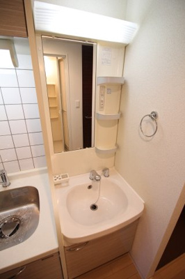 【独立洗面台】 | プレミアムコート神戸三宮