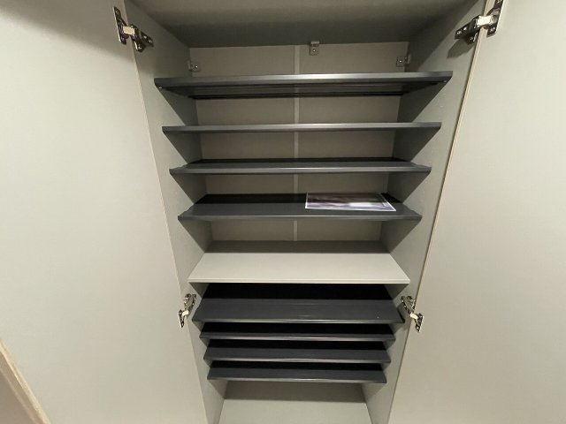 【収納】 | レーベンハイム東武練馬　（成増店） | 大容量のシューズボックスで玄関もスッキリ