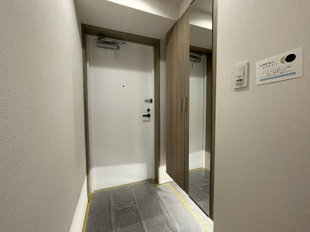 【玄関】 | レーベンハイム東武練馬　（成増店） | ミラー付シューズボックス
