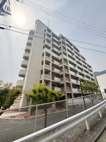 ＵＲグリーンヒルズ六甲の外観