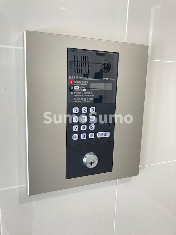 U-ro難波南の外観