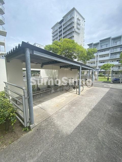 UR浜甲子園さくら街　6号棟の外観
