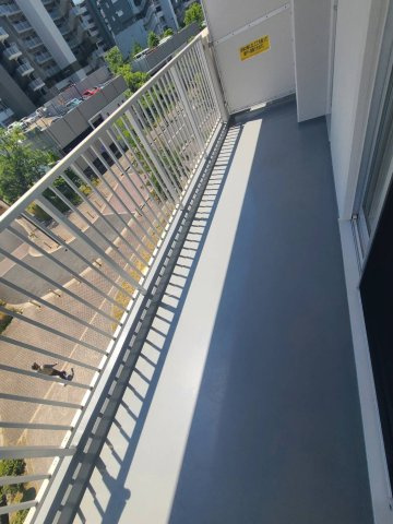 UR浜甲子園さくら街　6号棟のバルコニー