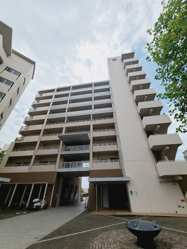 UR西宮マリナパークシティ丘のある街　5号棟の外観