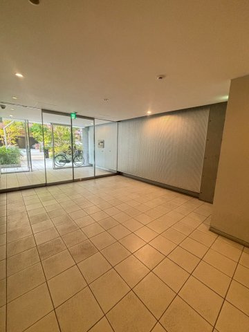 ルクレ新町レジデンスのロビー