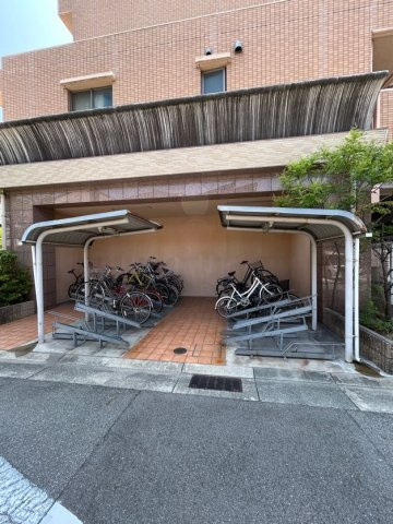 STATION COURT SOUTHの駐車場