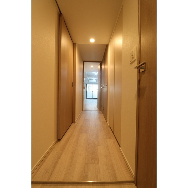 BPRレジデンス大阪本町Qの玄関
