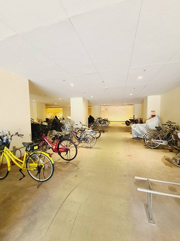 UR武庫川 19号棟の外観