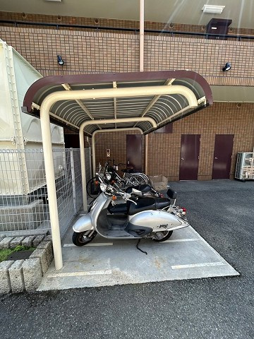 CASA　A-1の外観