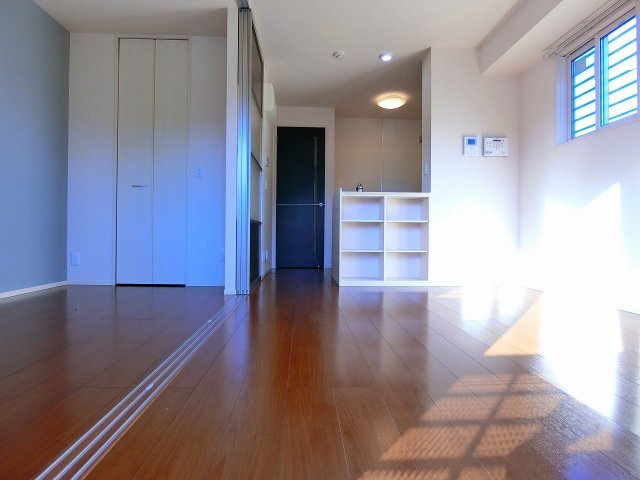 エントラールBの居間・リビング