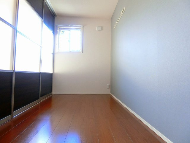 エントラールBの洋室