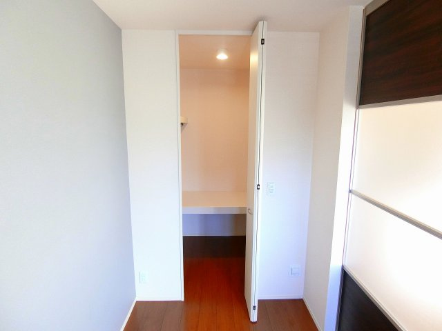 エントラールBの収納