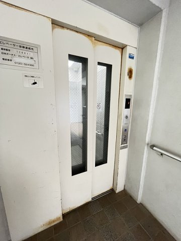 UR浜甲子園さくら街　7号棟の外観