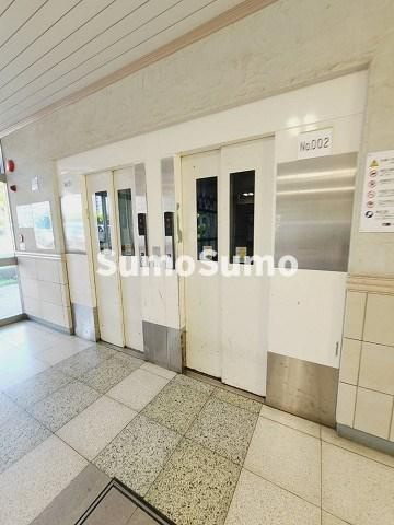 UR武庫川 20号棟の外観