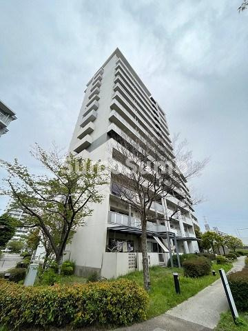 UR浜甲子園さくら街　15号棟の外観