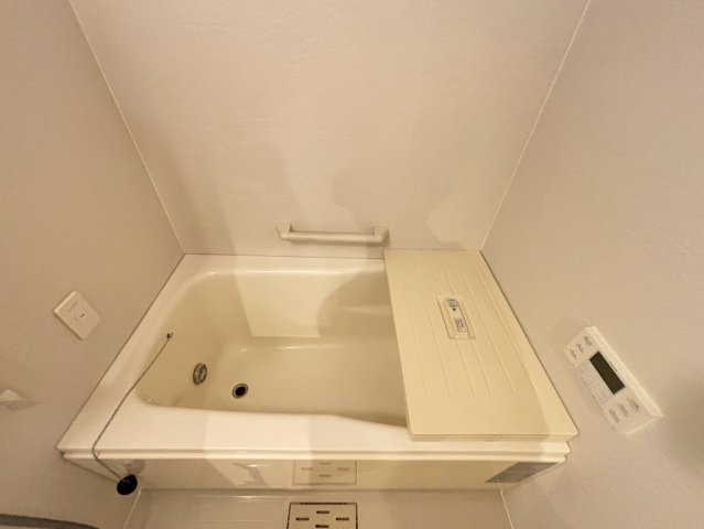 UR浜甲子園なぎさ街 27号棟の浴室