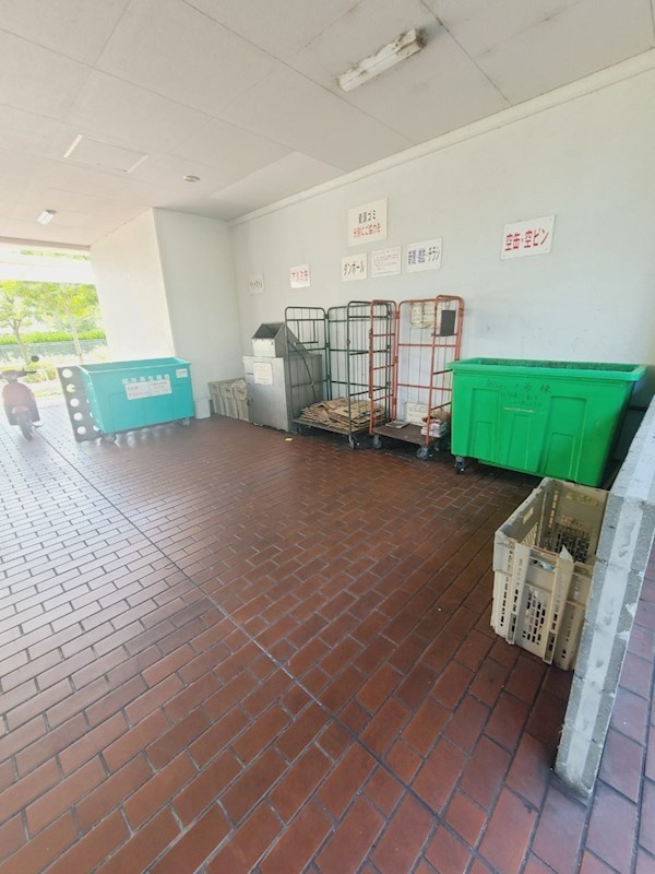 UR武庫川　1号棟の外観