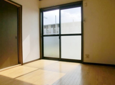 【居間・リビング】 | サンフォーリスト仁戸名