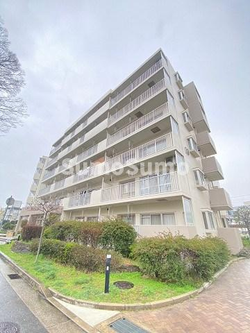 URサンラフレ鳴尾北　13号棟の外観