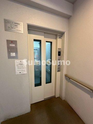 UR浜甲子園なぎさ街　29号棟の外観