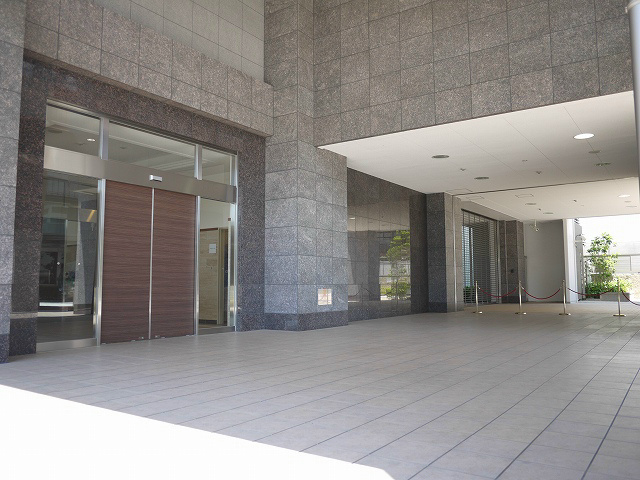 BELISTA神戸旧居留地のエントランス
