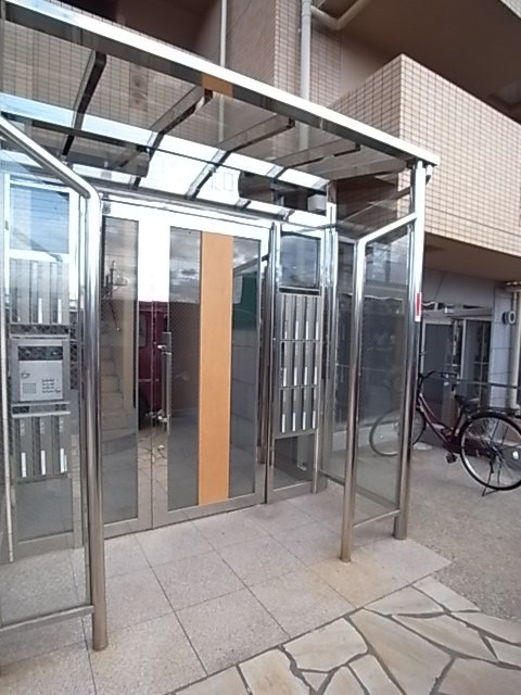 Terra北口の外観