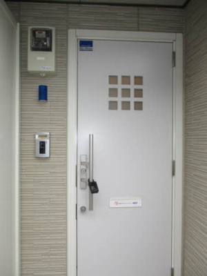 【玄関】 | イマージュ紀三井寺