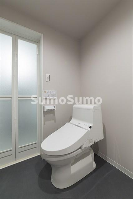 Art Oceanのトイレ|清潔感のあるトイレです