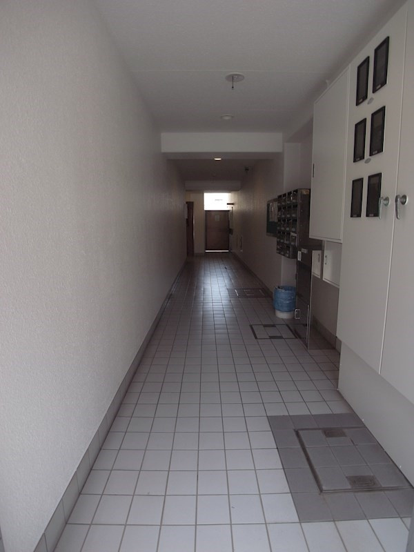 Apartments 大倉山の外観