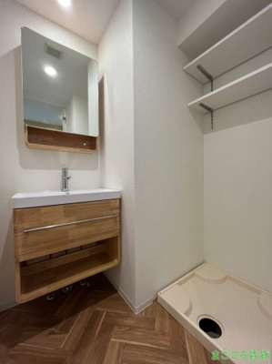 【独立洗面台】 | ラシーヌ瓦屋町