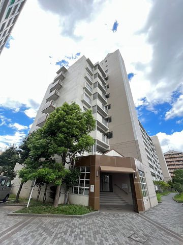 URルネシティ西宮津門　1号棟の外観