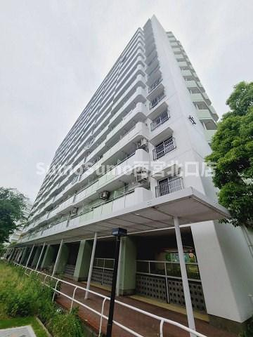 UR武庫川 4号棟の外観