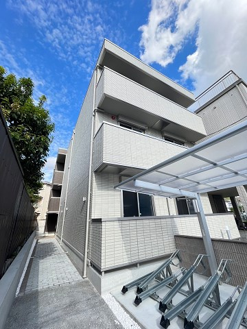 Casa Fiore夙川（カーサフィオーレ）の外観