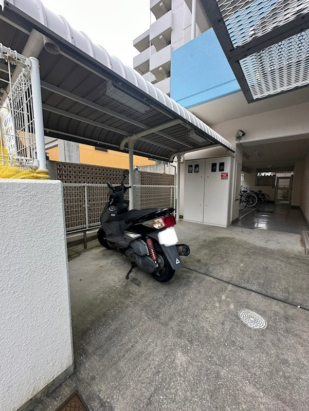 AH徳井の外観