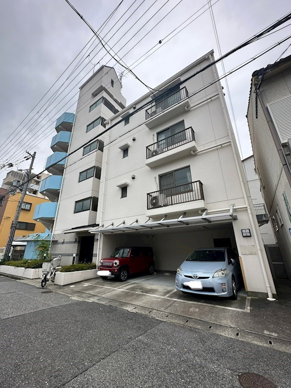 AH徳井の外観