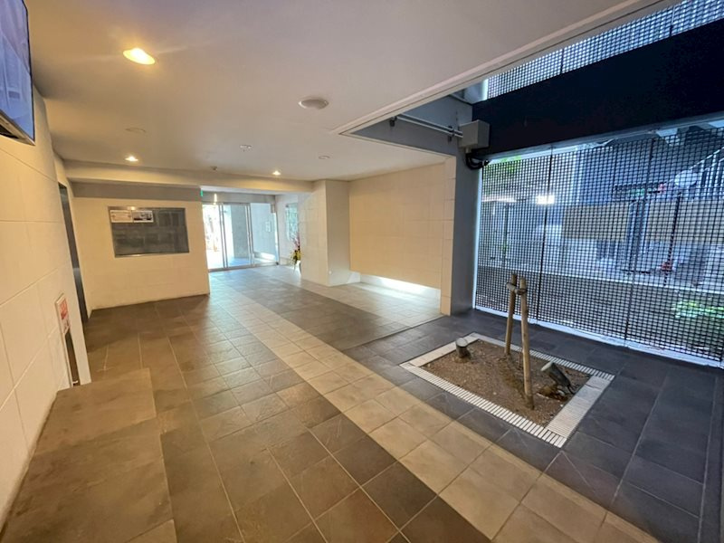 CITY　SPIRE日本橋高津のロビー|建物の内部です