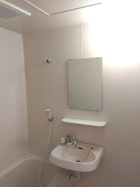 ブラン・メゾンの浴室