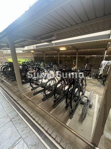 COCO MARINIの駐車場