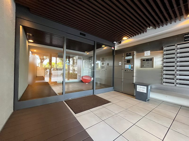 アーバネックス上町台のエントランス|建物の内部です