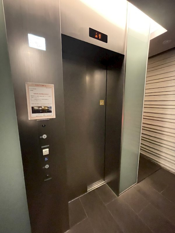 アーバネックスみなと元町の外観