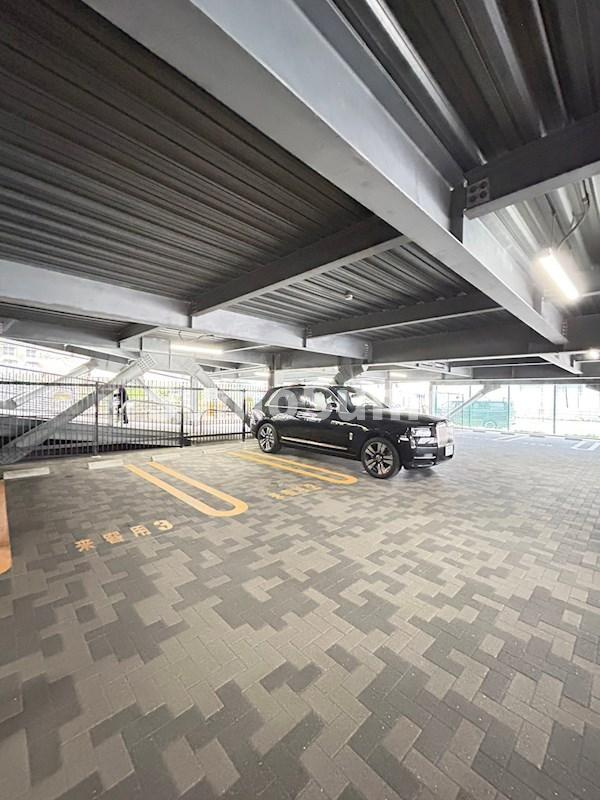 アーバンライフ神戸三宮ザ・タワーの駐車場