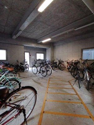 【その他共用部分】 | エステムコート大阪城南 | 自転車置き場