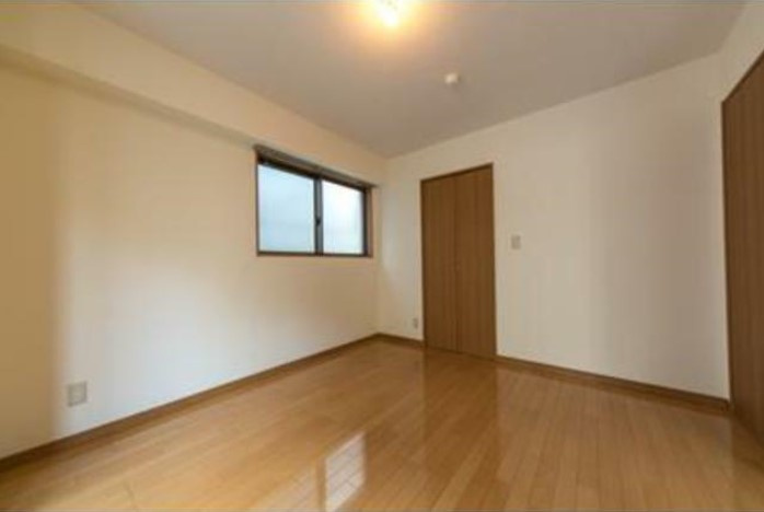 ケーリエの洋室