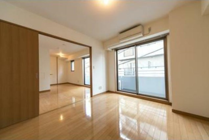 ケーリエの洋室