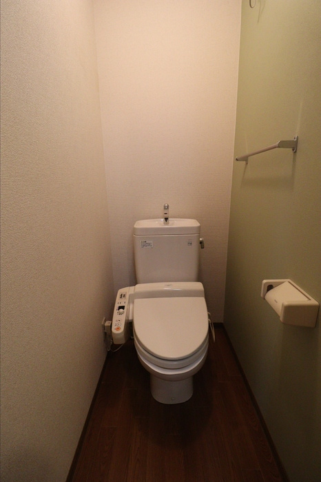 スゥイートガーデン国富　西棟のトイレ