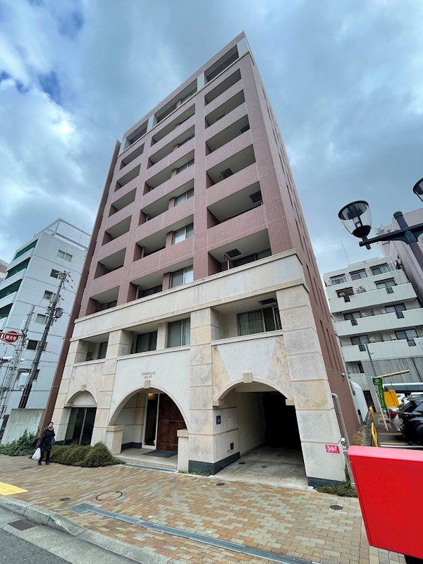 CORBEILLE・DAFTの外観