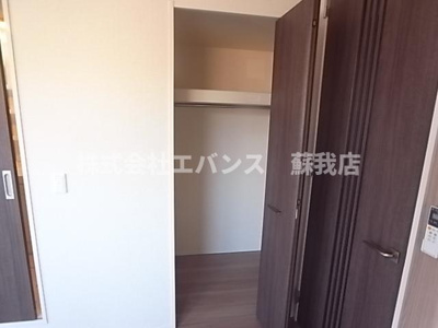 【収納】 | エバー葛城 | たっぷりとした収納スペースです