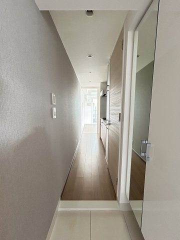 アーバネックスみなと元町の玄関