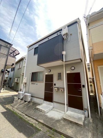 FIRST BLISSの外観