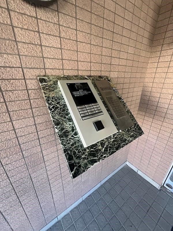 アーバンコート五位ノ池の外観